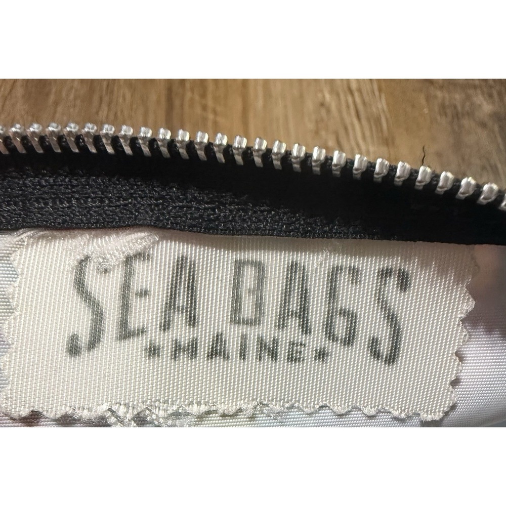 Sea Bags Of Maine Multicolor Nautilus Slim Crossbody Bag Recycled Sail Cloth - Picture 3 of 3